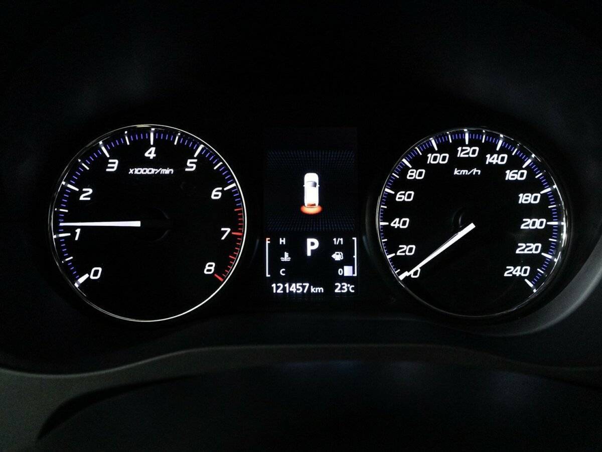 Mitsubishi Outlander б/у, 2018, Вариатор. Фото: #11