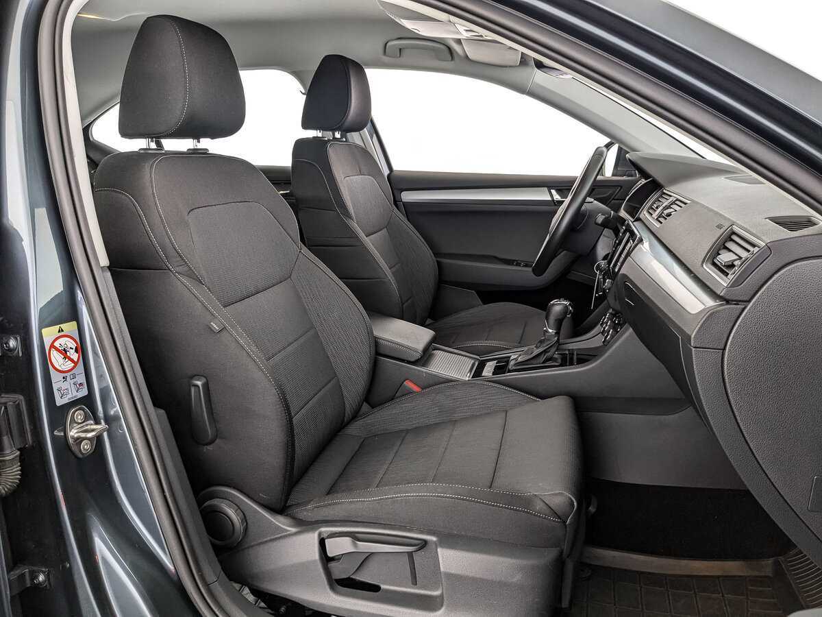 Skoda Superb б/у, 2019, Роботизированная. Фото: #19