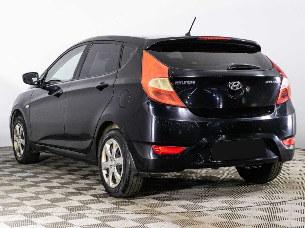 Hyundai Solaris б/у, 2012, Механическая. Фото: #6