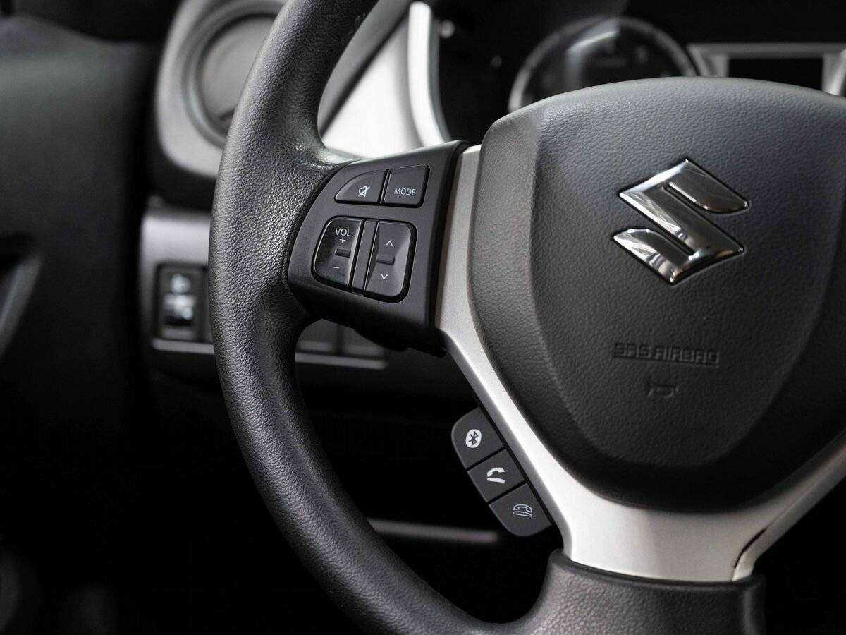 Suzuki Vitara б/у, 2016, Автоматическая. Фото: #16