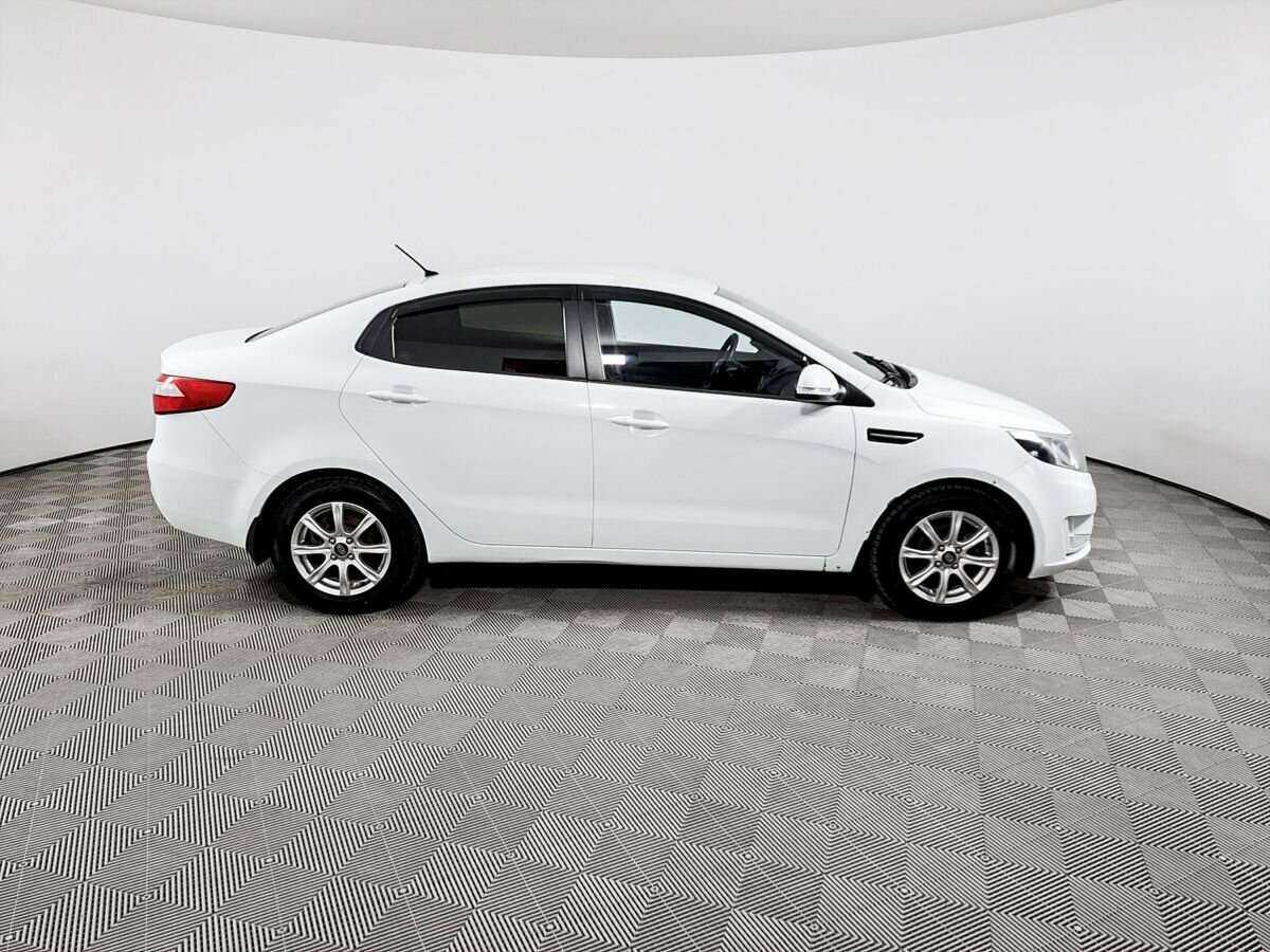 Kia Rio б/у, 2013, Механическая. Фото: #3