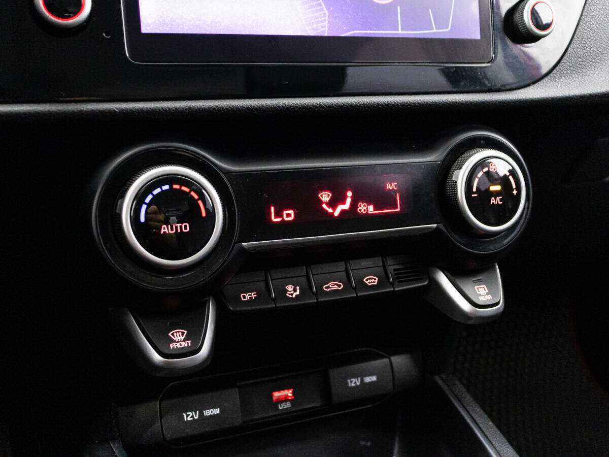 Kia Rio б/у, 2021, Автоматическая. Фото: #17