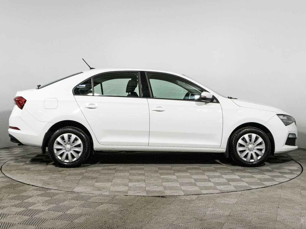Skoda Rapid б/у, 2021, Автоматическая. Фото: #3