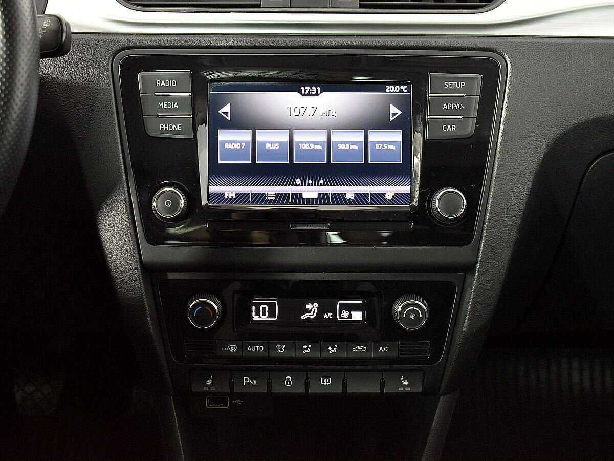 Skoda Rapid б/у, 2019, Механическая. Фото: #10
