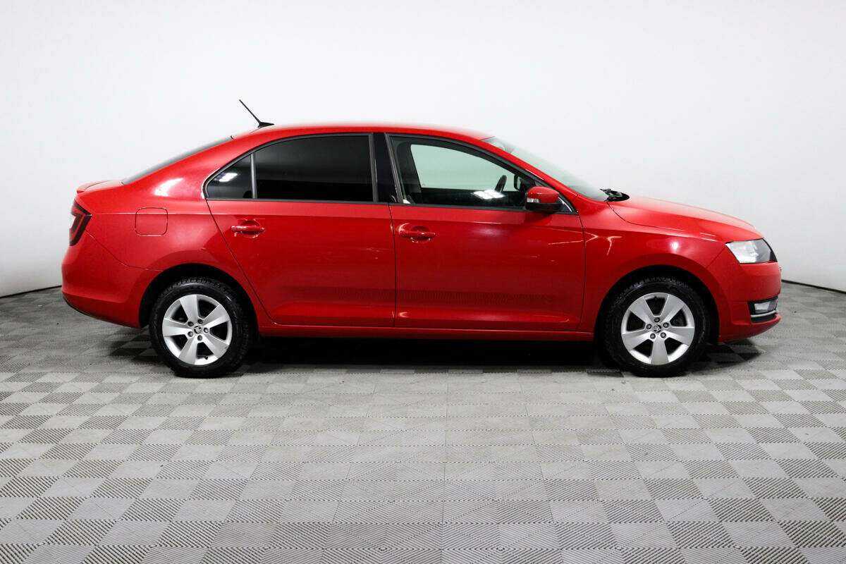 Skoda Rapid б/у, 2018, Роботизированная. Фото: #3