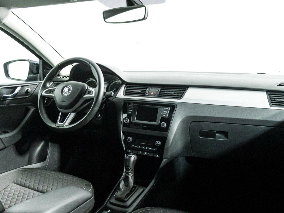 Skoda Rapid б/у, 2016, Роботизированная. Фото: #8