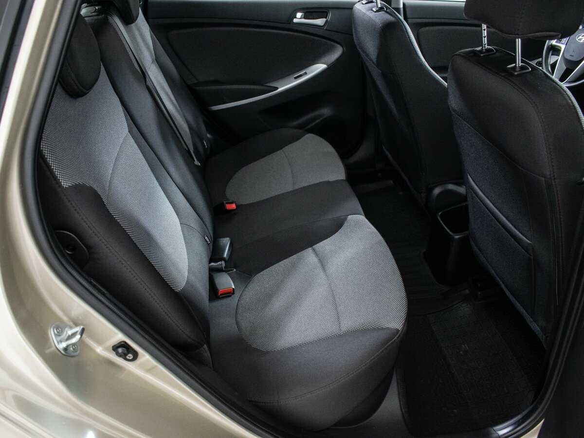 Hyundai Solaris б/у, 2013, Механическая. Фото: #7