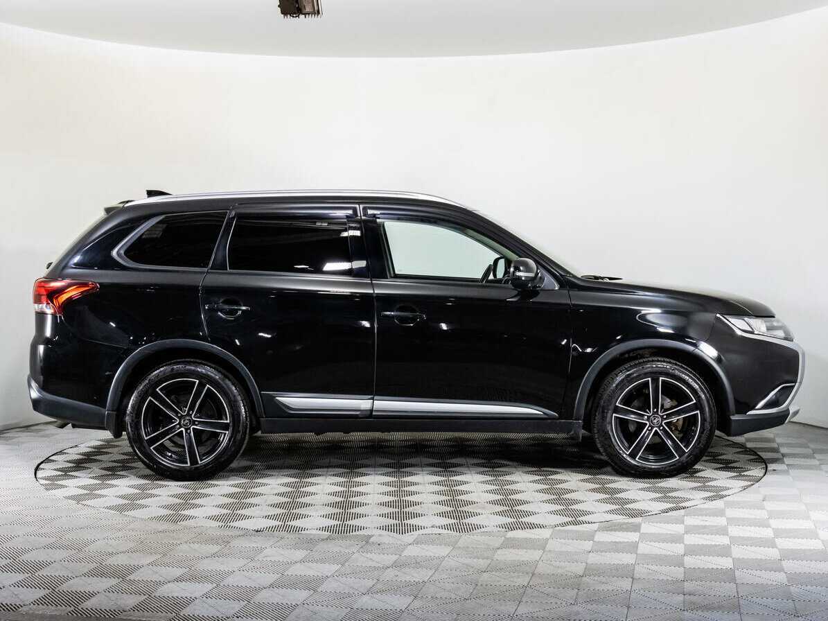 Mitsubishi Outlander б/у, 2018, Вариатор. Фото: #3