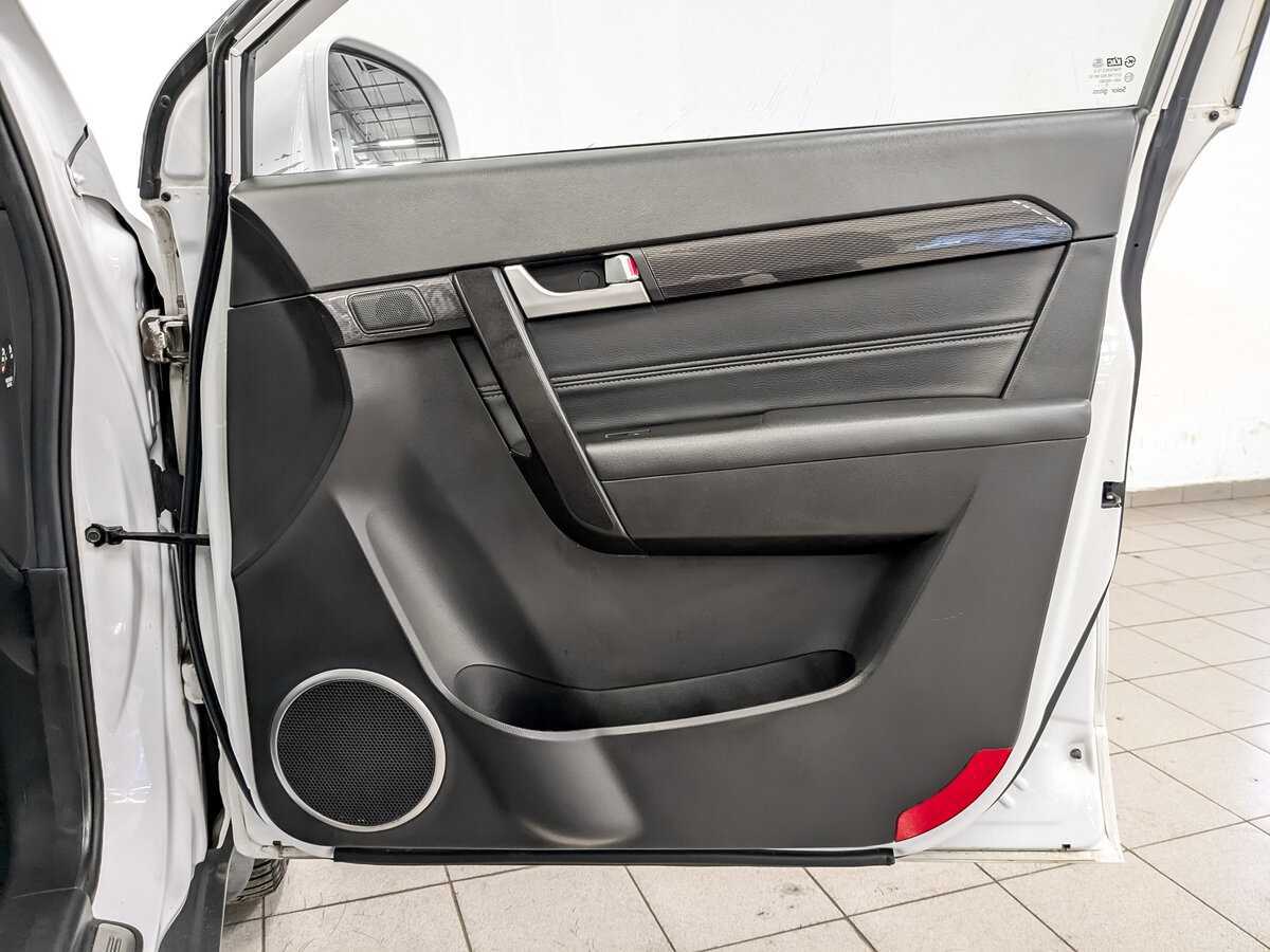 Chevrolet Captiva б/у, 2013, Автоматическая. Фото: #23