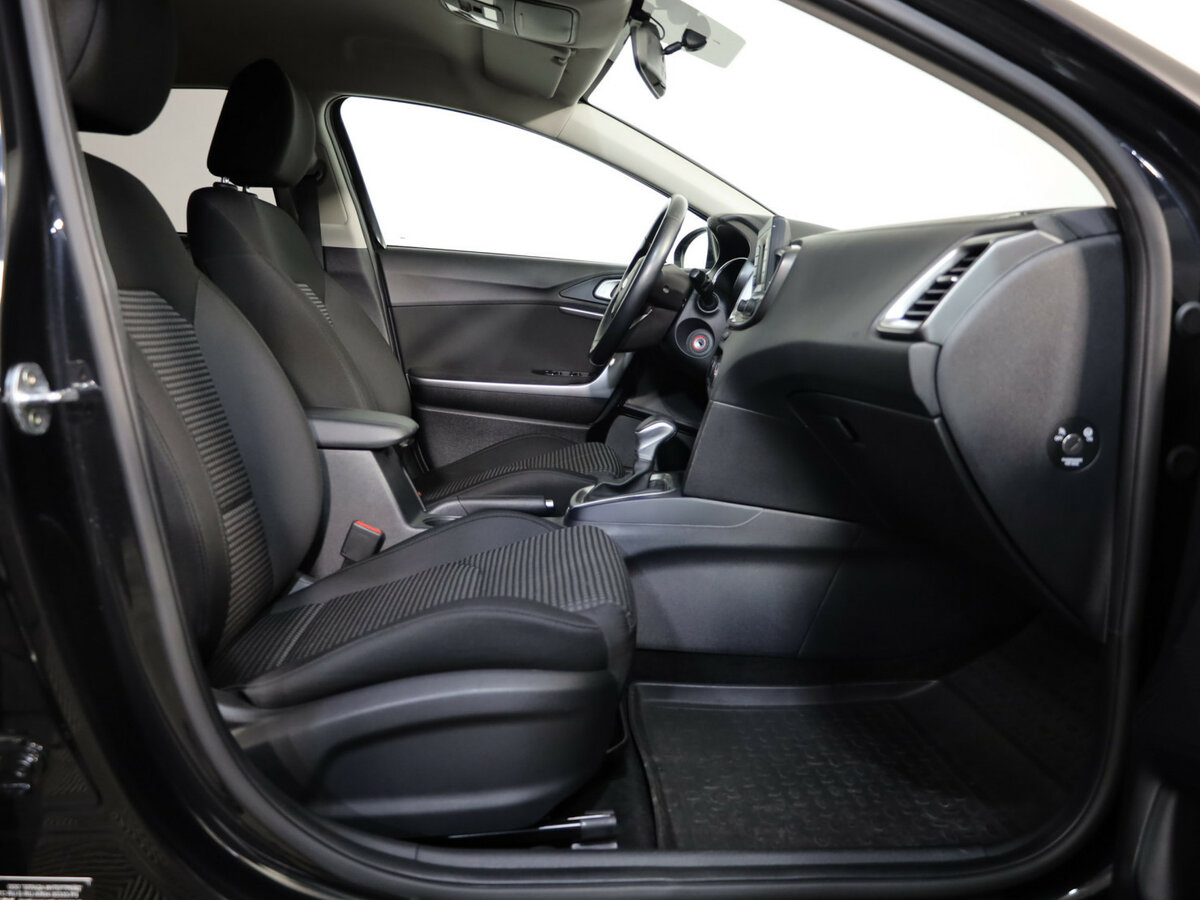 Kia Ceed б/у, 2020, Автоматическая. Фото: #18