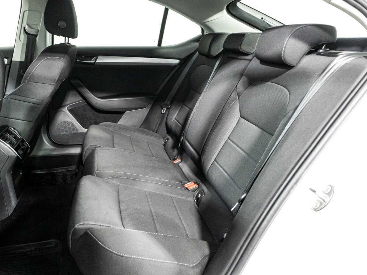 Skoda Superb б/у, 2016, Роботизированная. Фото: #8