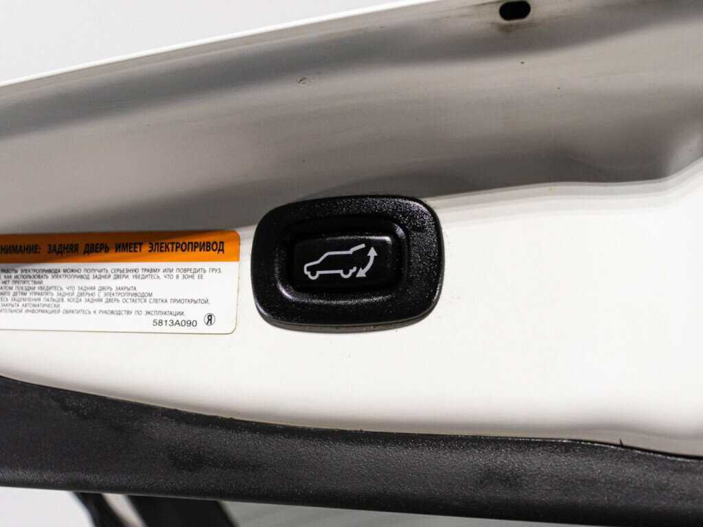 Mitsubishi Outlander б/у, 2018, Вариатор. Фото: #14