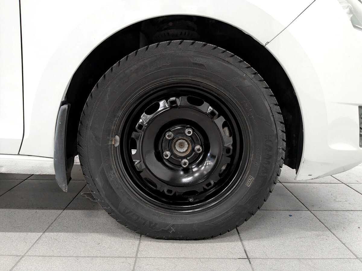 Skoda Rapid б/у, 2017, Механическая. Фото: #16