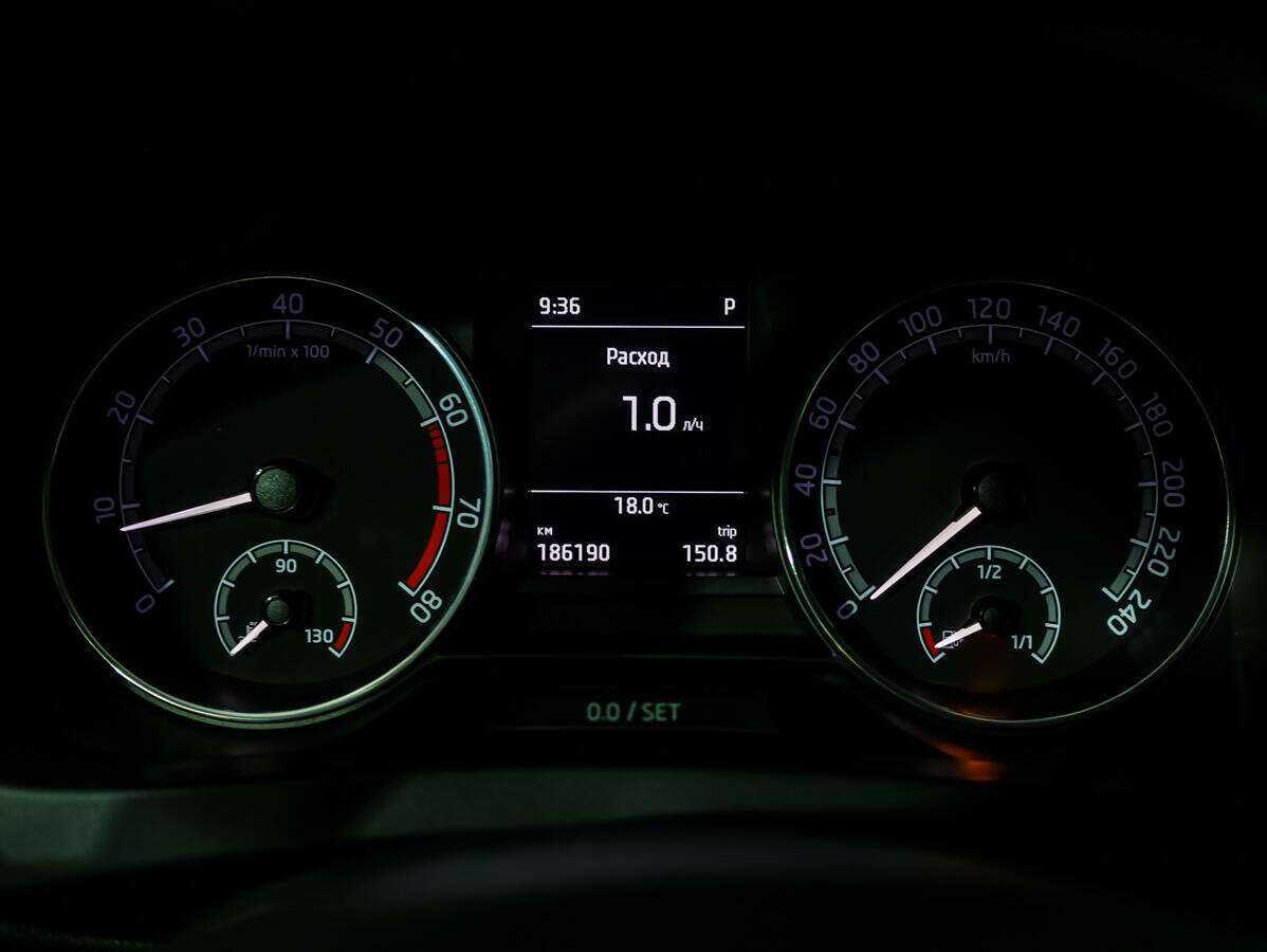 Skoda Rapid б/у, 2018, Роботизированная. Фото: #9