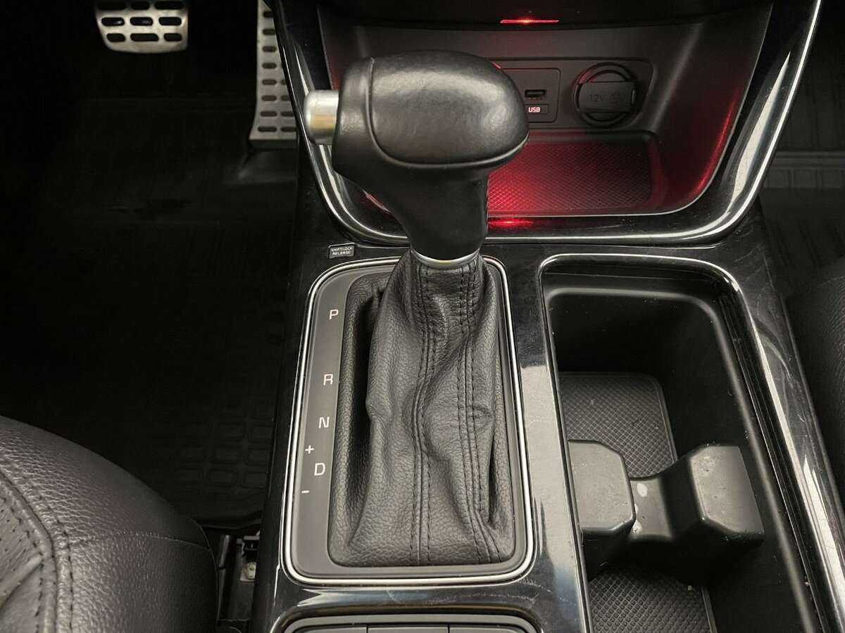 Kia Sorento б/у, 2013, Автоматическая. Фото: #12