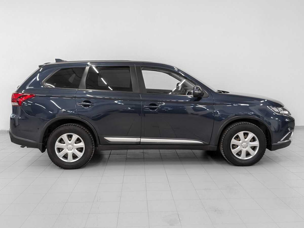 Mitsubishi Outlander б/у, 2017, Вариатор. Фото: #3