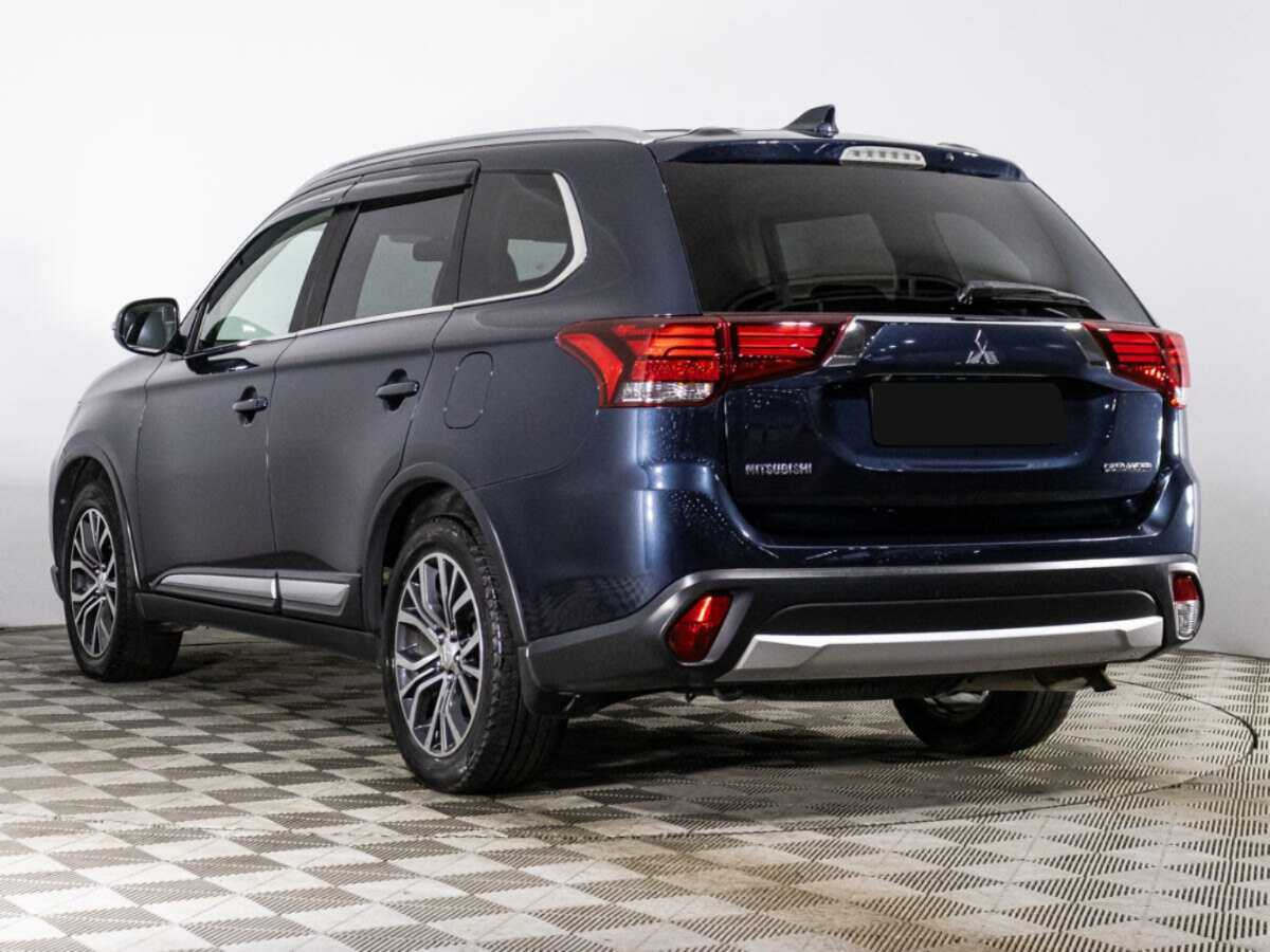 Mitsubishi Outlander б/у, 2018, Вариатор. Фото: #6
