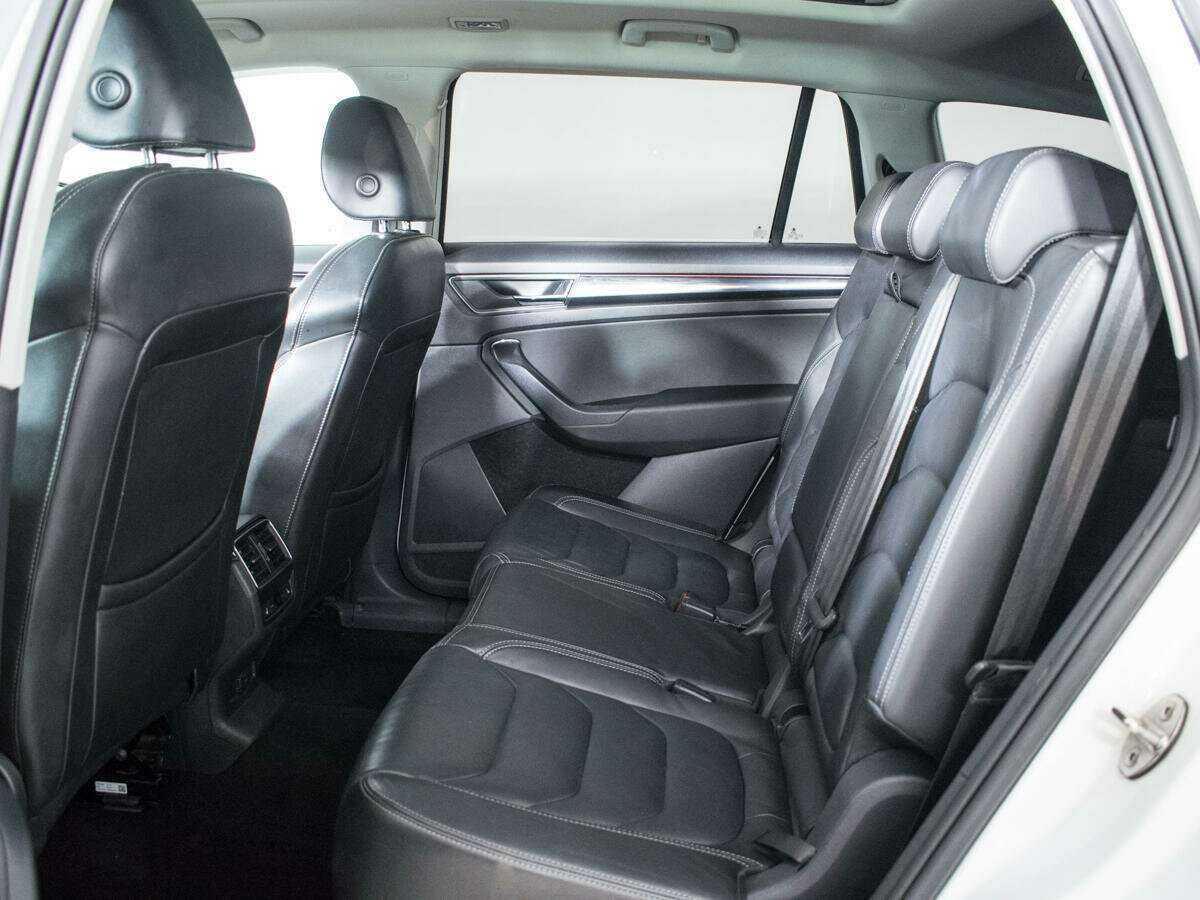 Skoda Kodiaq б/у, 2018, Роботизированная. Фото: #9