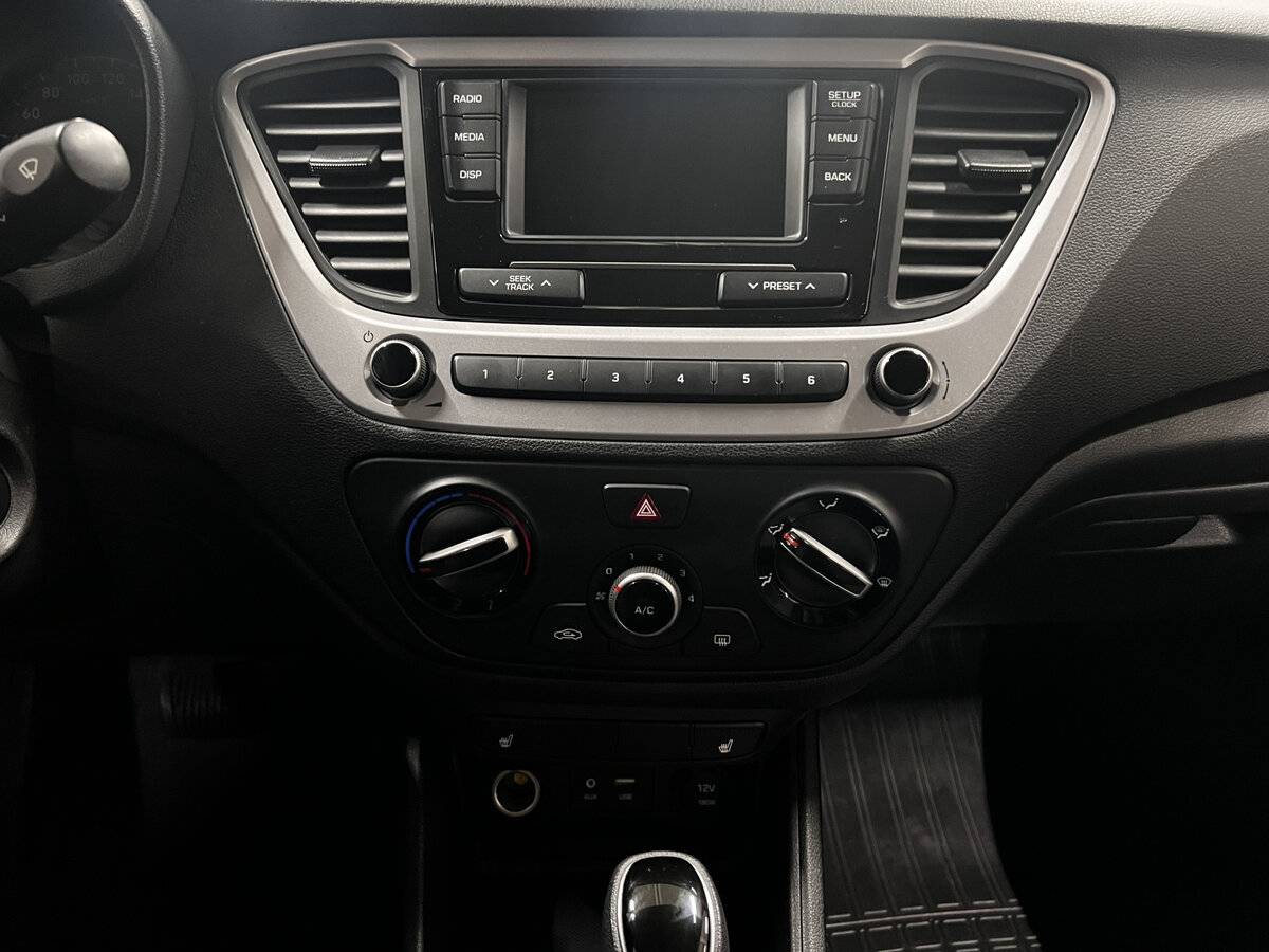 Hyundai Solaris б/у, 2017, Автоматическая. Фото: #12