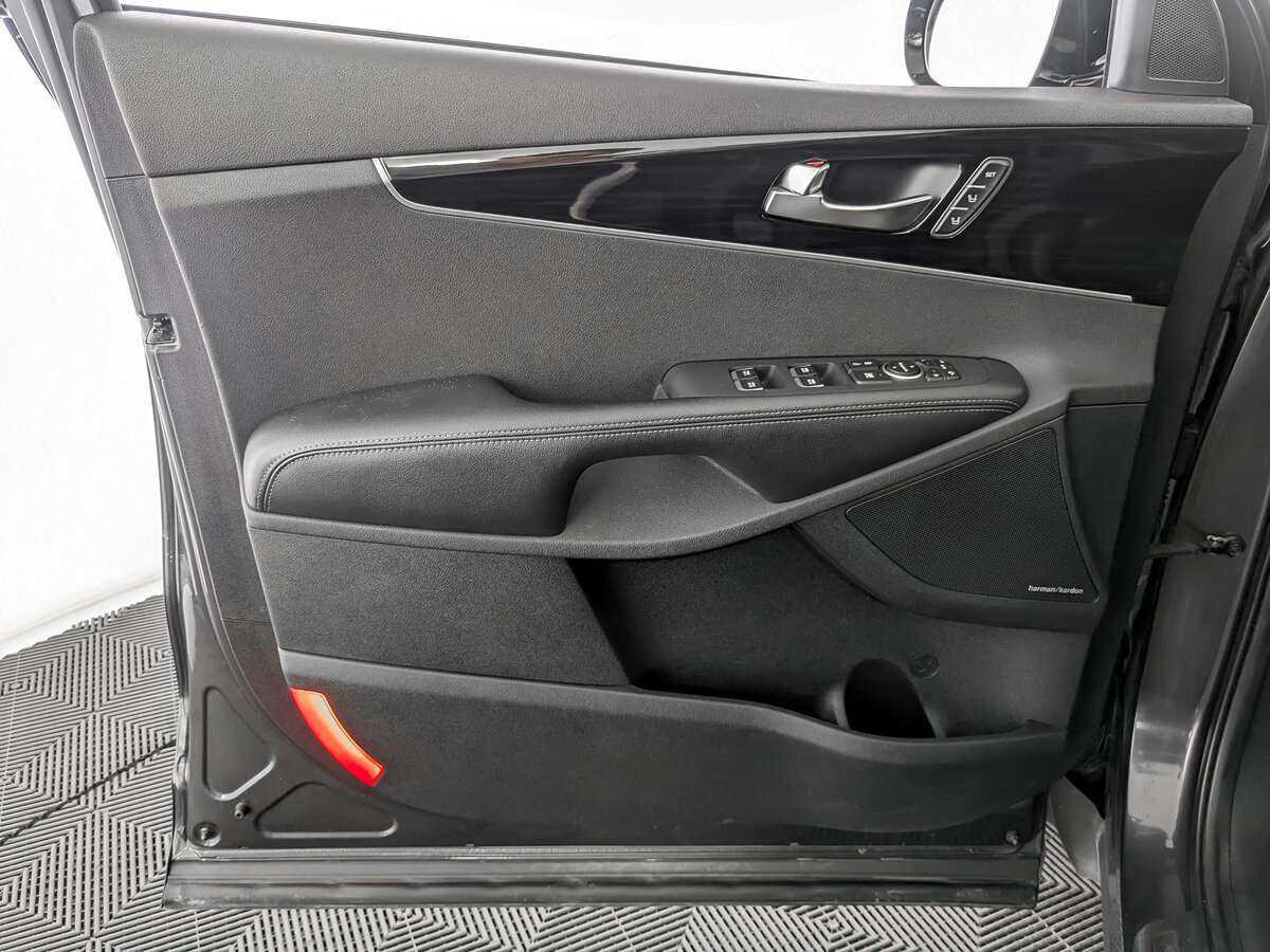 Kia Sorento б/у, 2019, Автоматическая. Фото: #13
