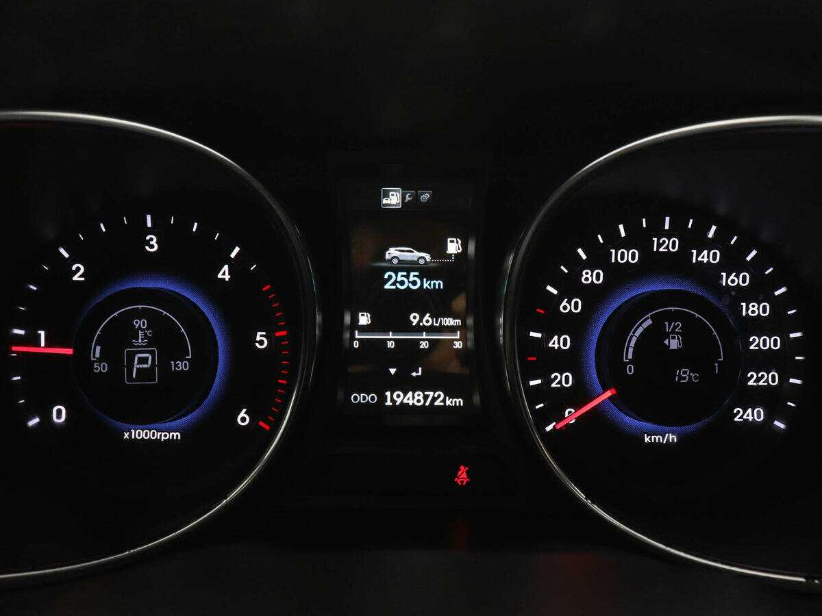 Hyundai Santa Fe б/у, 2013, Автоматическая. Фото: #10