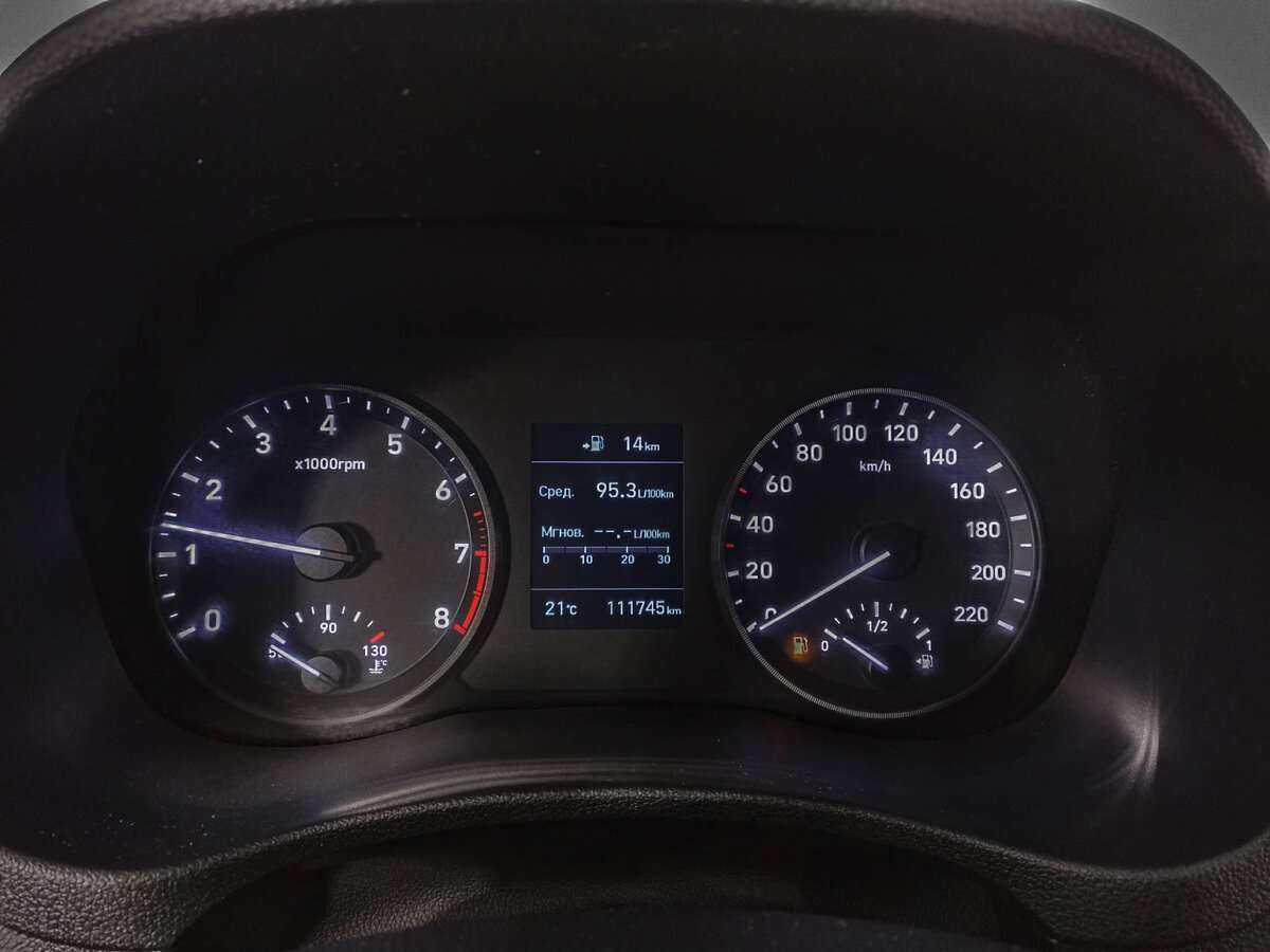 Hyundai Solaris б/у, 2018, Механическая. Фото: #10