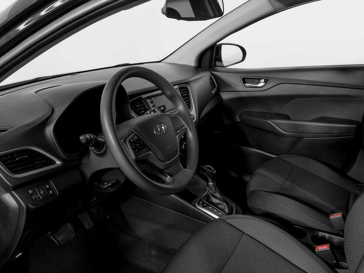 Hyundai Solaris б/у, 2018, Автоматическая. Фото: #13