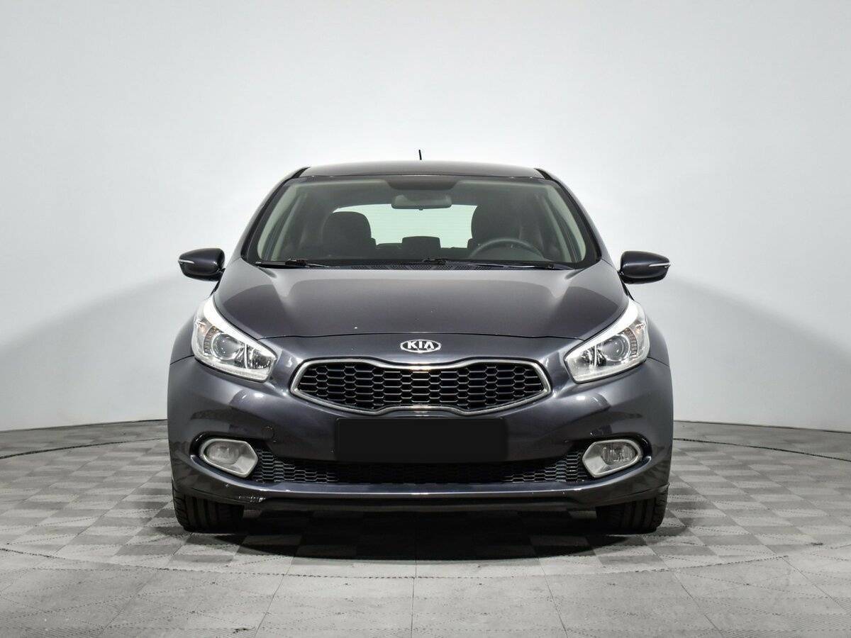 Kia Ceed б/у, 2014, Автоматическая. Фото: #1