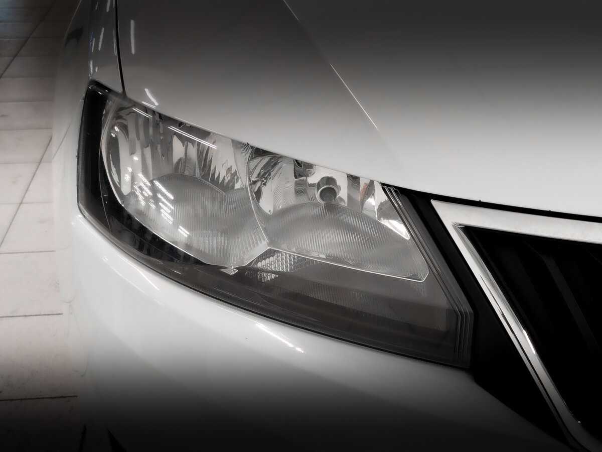 Skoda Rapid б/у, 2017, Механическая. Фото: #15