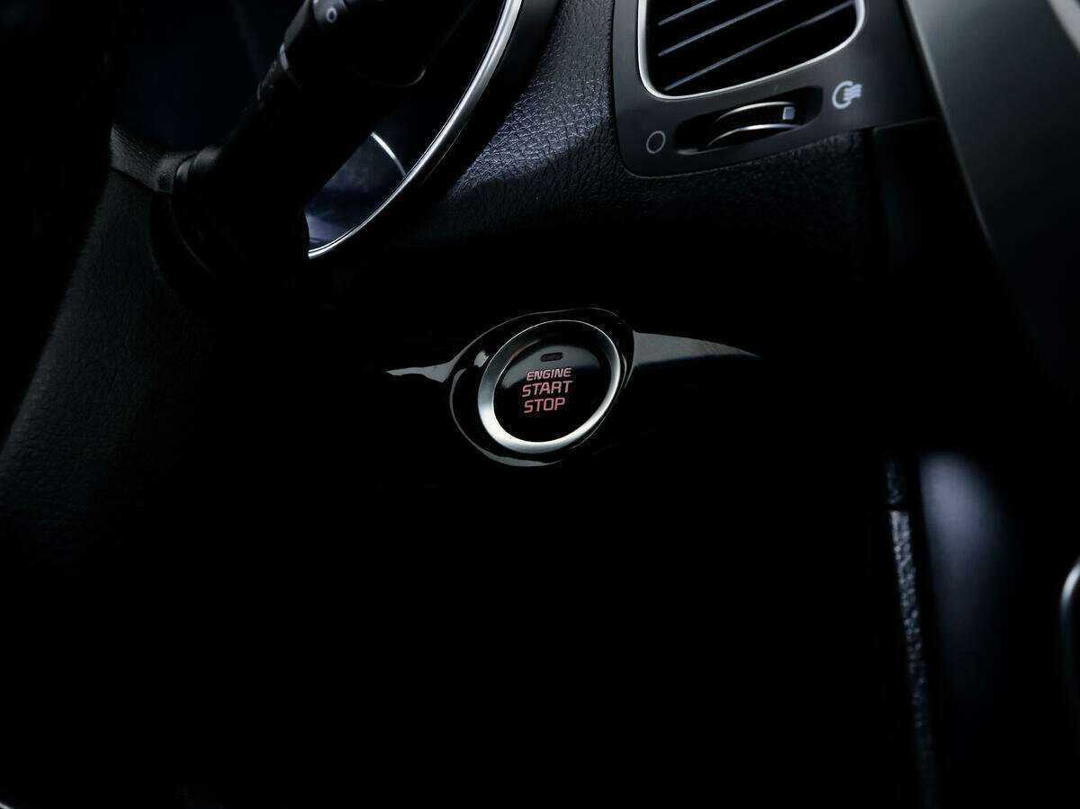 Kia Sorento б/у, 2013, Автоматическая. Фото: #12