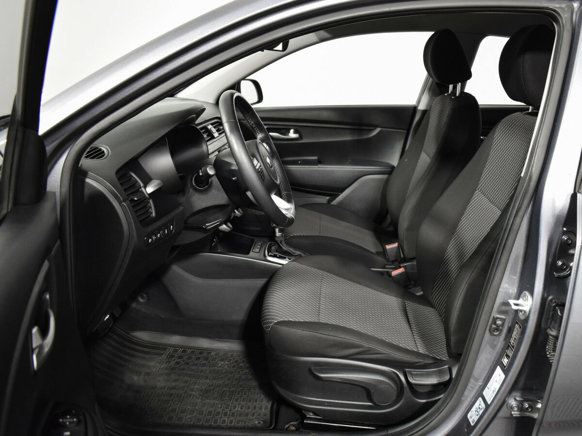 Kia Rio б/у, 2018, Автоматическая. Фото: #9