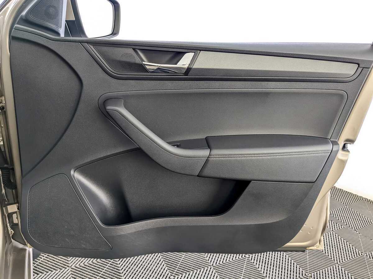 Skoda Rapid б/у, 2020, Автоматическая. Фото: #18