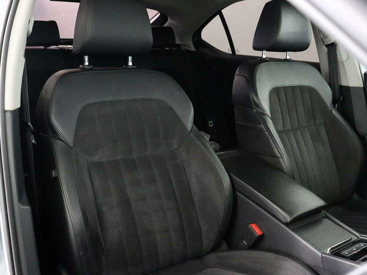 Skoda Superb б/у, 2019, Роботизированная. Фото: #6