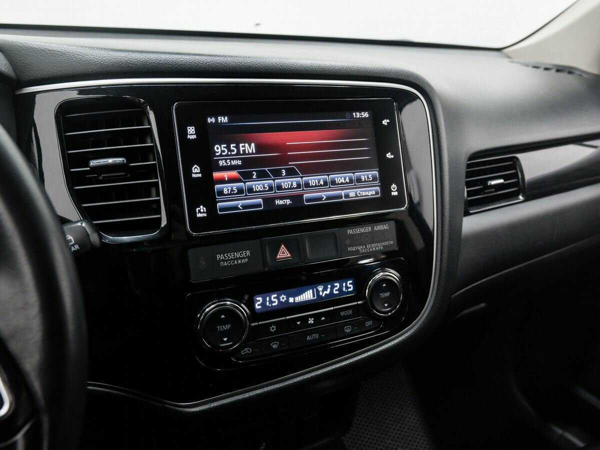 Mitsubishi Outlander б/у, 2017, Вариатор. Фото: #19