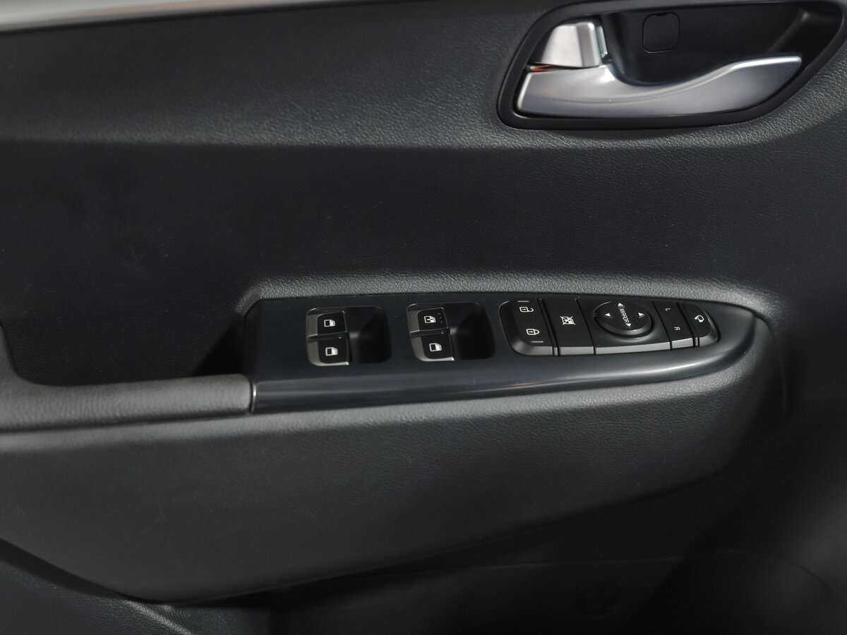 Kia Rio б/у, 2020, Автоматическая. Фото: #13