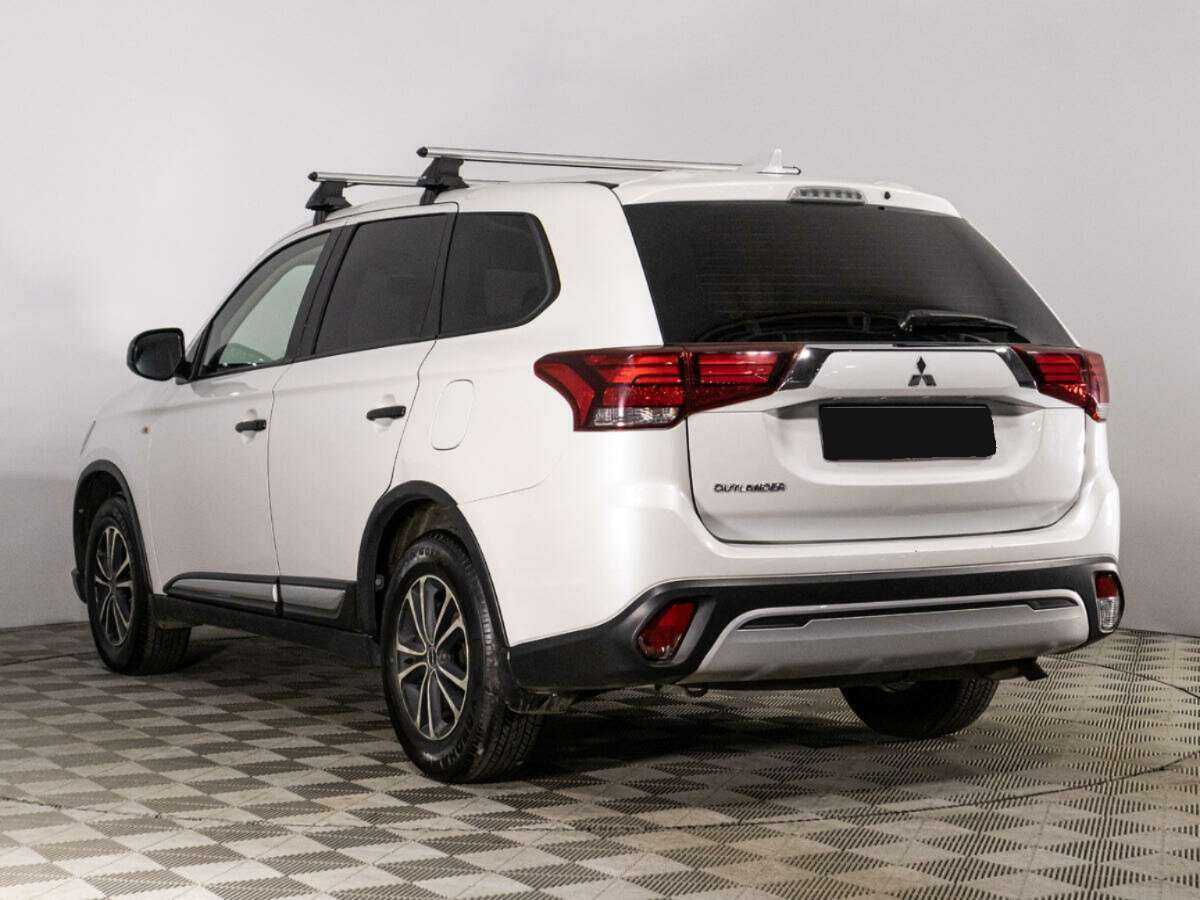Mitsubishi Outlander б/у, 2020, Вариатор. Фото: #6