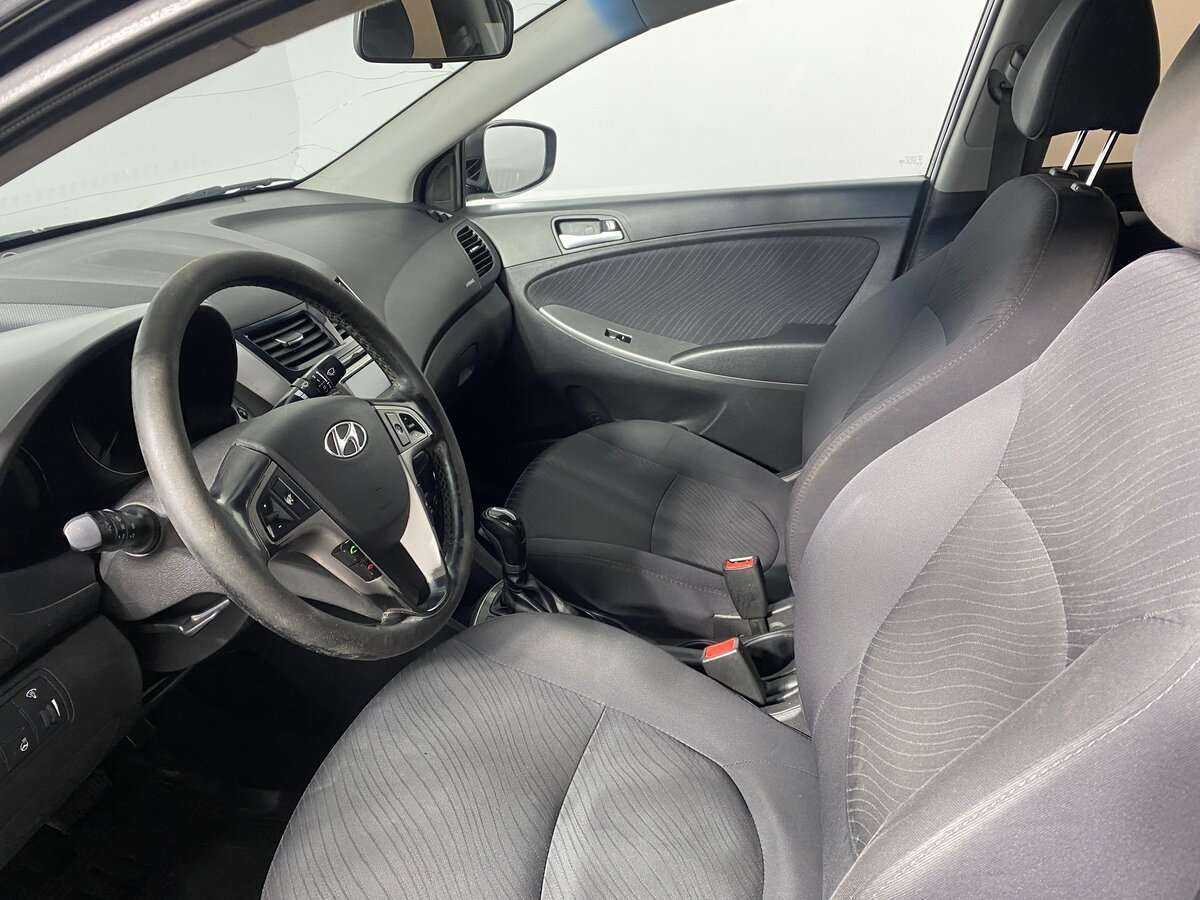 Hyundai Solaris б/у, 2015, Автоматическая. Фото: #8