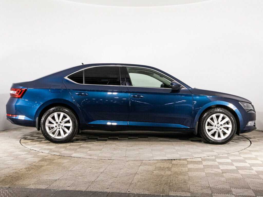 Skoda Superb б/у, 2018, Роботизированная. Фото: #3