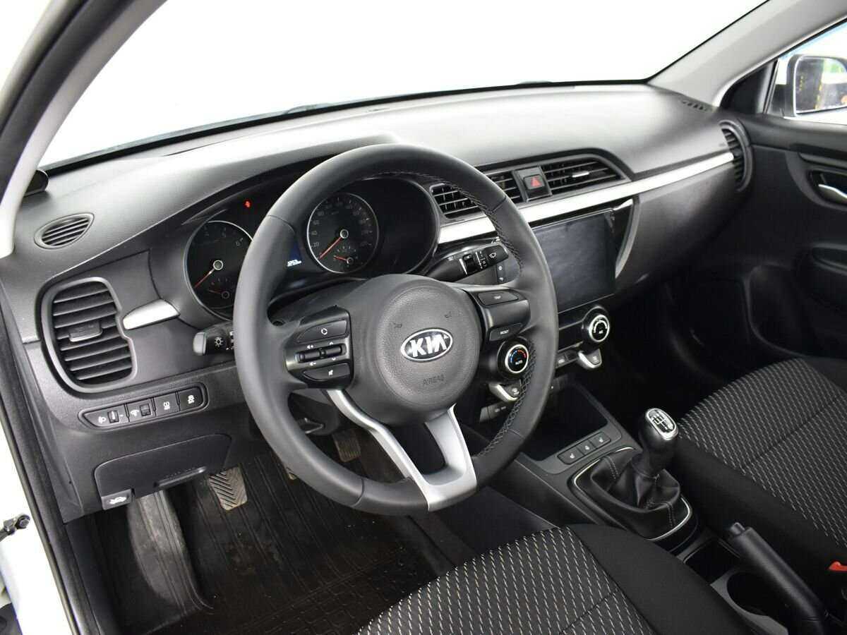 Kia Rio б/у, 2019, Механическая. Фото: #6