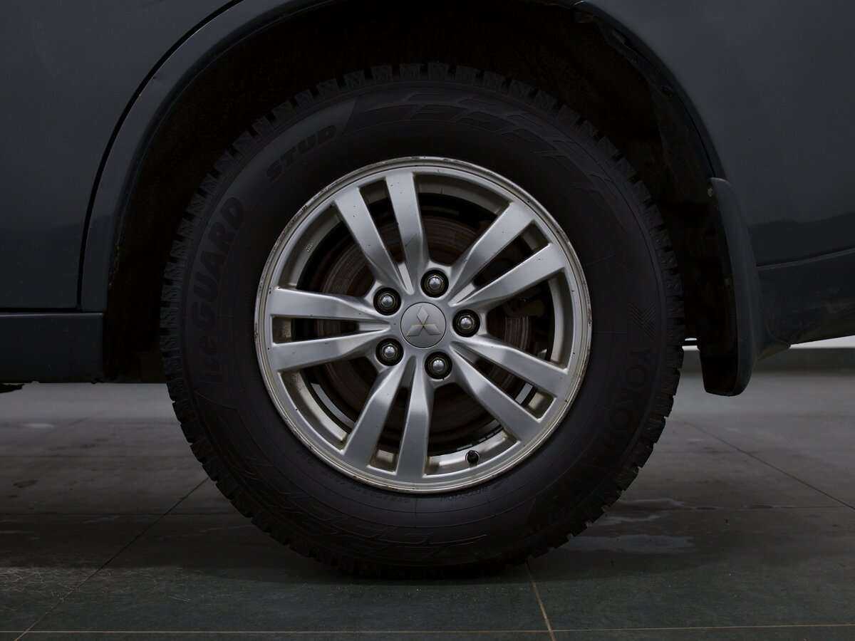 Mitsubishi Outlander б/у, 2013, Вариатор. Фото: #4