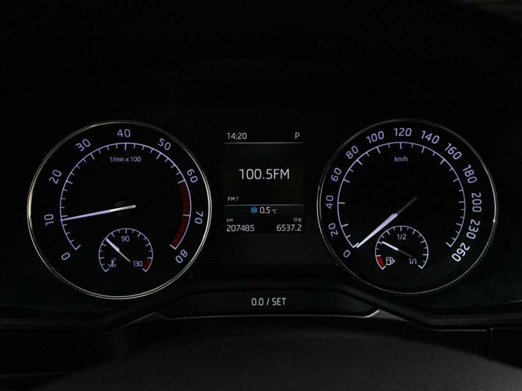 Skoda Superb б/у, 2018, Роботизированная. Фото: #11