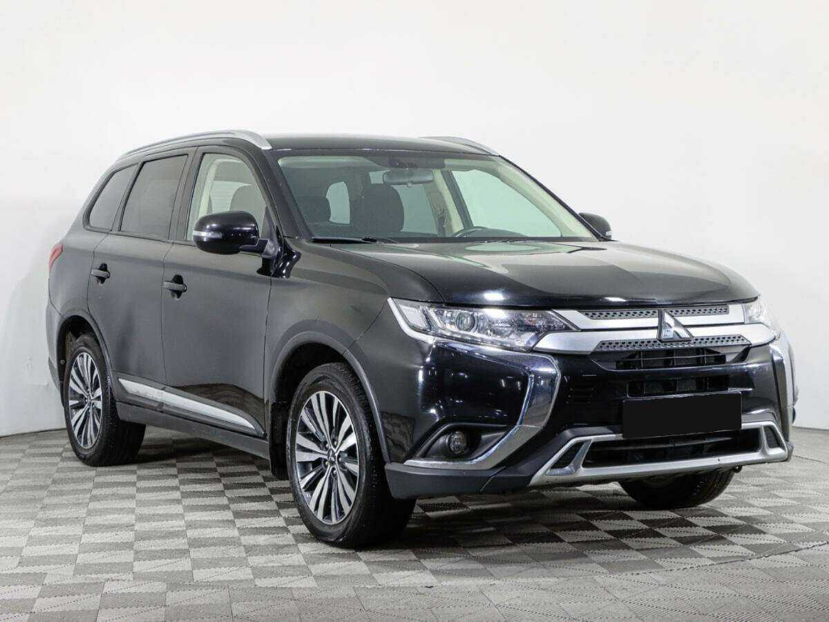 Mitsubishi Outlander б/у, 2020, Вариатор. Фото: #2
