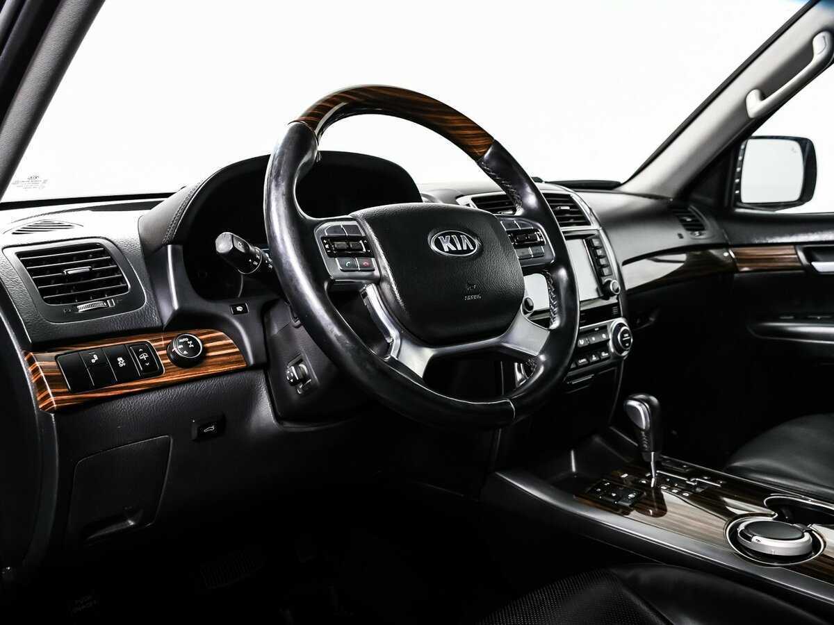 Kia Mohave б/у, 2017, Автоматическая. Фото: #12