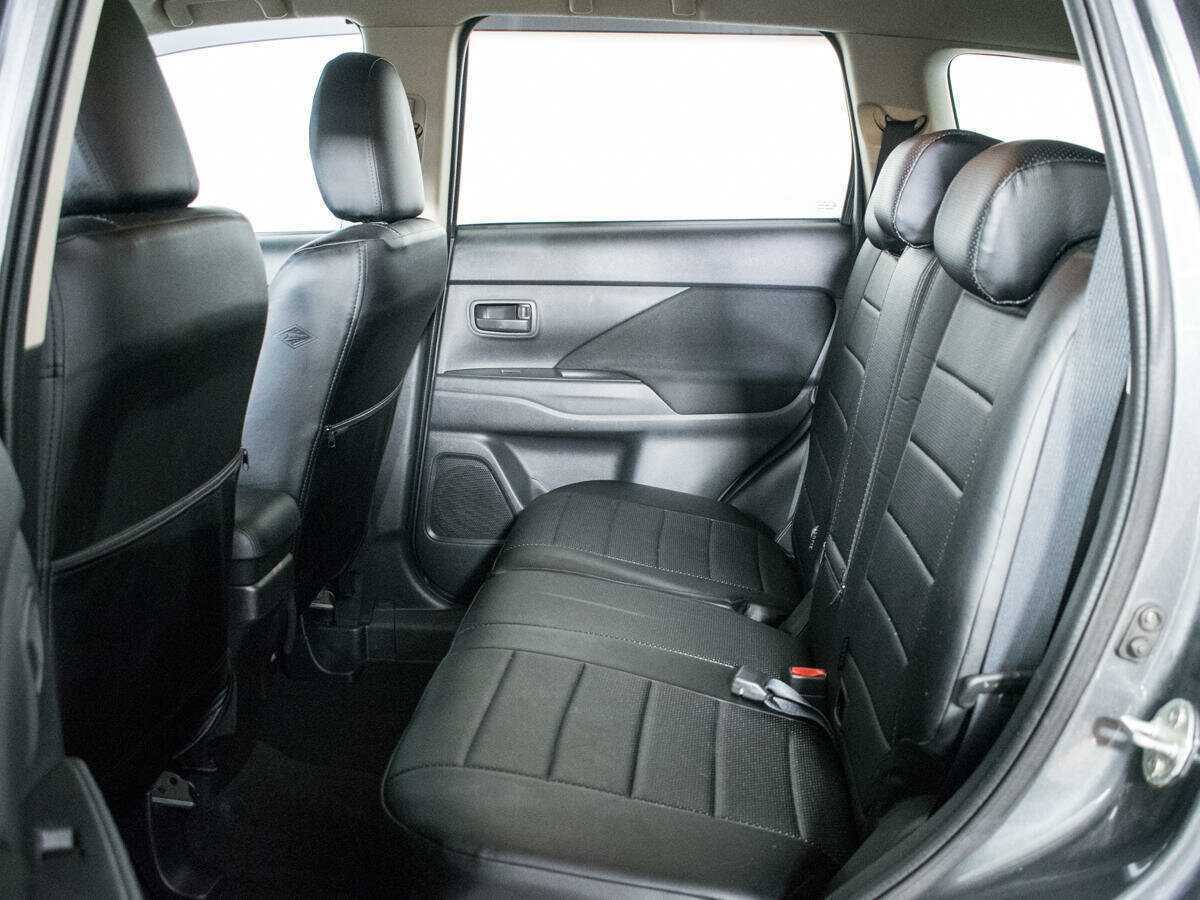 Mitsubishi Outlander б/у, 2014, Вариатор. Фото: #9