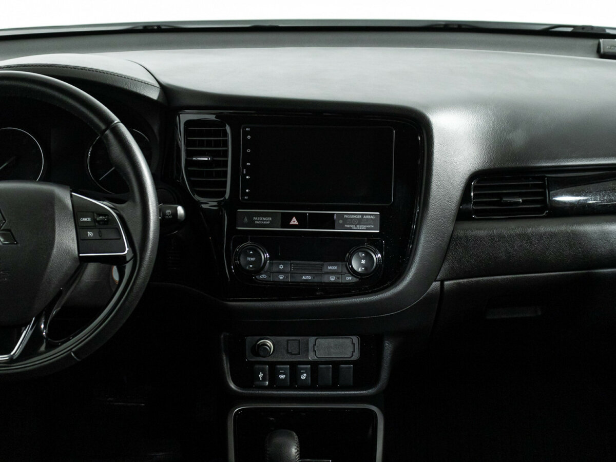 Mitsubishi Outlander б/у, 2019, Вариатор. Фото: #11
