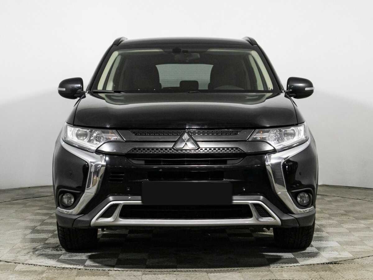 Mitsubishi Outlander б/у, 2021, Вариатор. Фото: #1