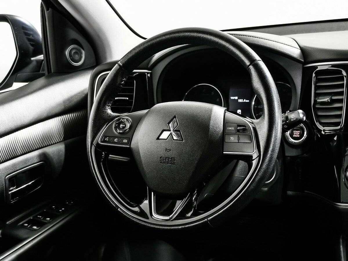 Mitsubishi Outlander б/у, 2018, Вариатор. Фото: #14