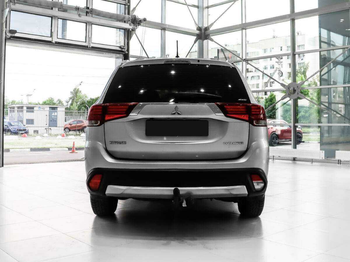 Mitsubishi Outlander б/у, 2016, Вариатор. Фото: #5
