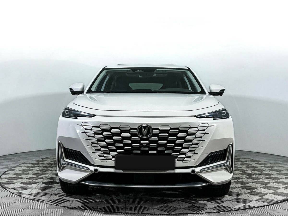 Changan UNI-K б/у, 2023, Автоматическая. Посмотреть фото