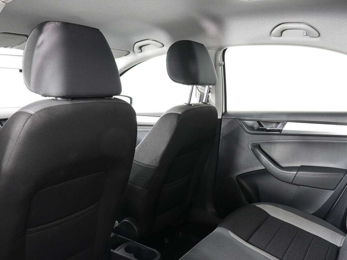Skoda Rapid б/у, 2019, Автоматическая. Фото: #8
